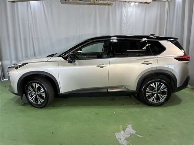 エクストレイル1.5 X e-4ORCE 4WD