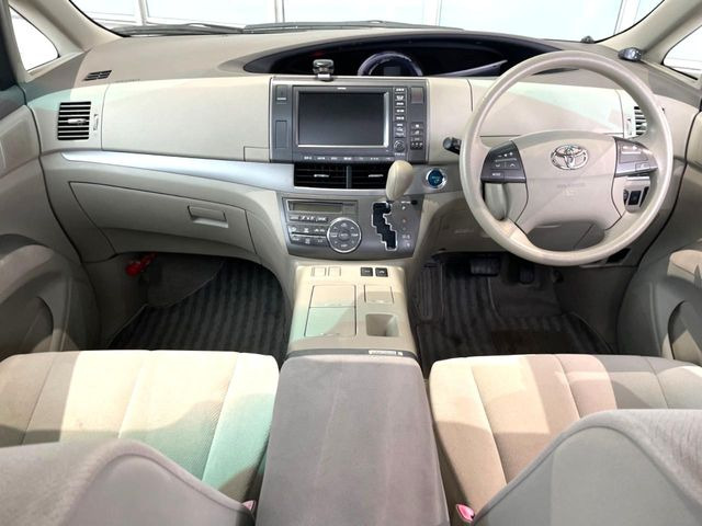 エスティマハイブリッド2.4 X 4WD