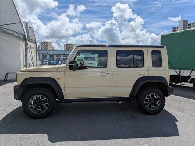 ジムニーノマド1.5 FC 4WD