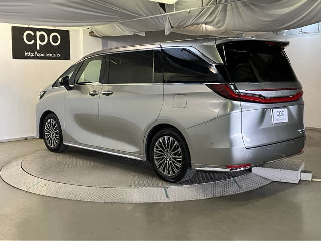 LM500h エグゼクティブ 4WD