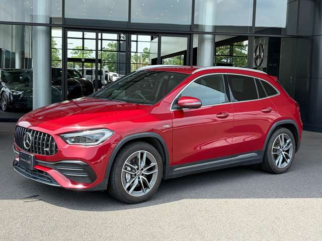 GLAクラスAMG GLA35 4マチック 4WD