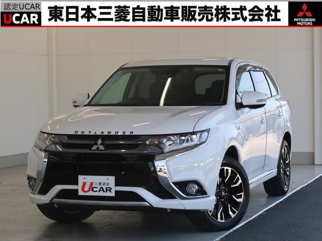 アウトランダーPHEV2.0 G ナビパッケージ 4WD
