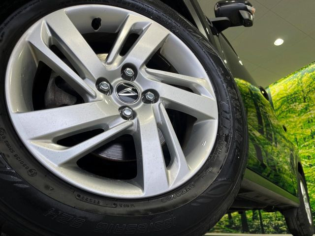 �y����16�C���`�A���~�z�C�[���z�O�ςɃ}�b�`���������A���~�z�C�[���𑕒����Ă���܂��B�e��ЊO�A���~�z�C�[����A�X�^�b�h���X�^�C�����戵�����Ă���܂��B���񂲑��k����������