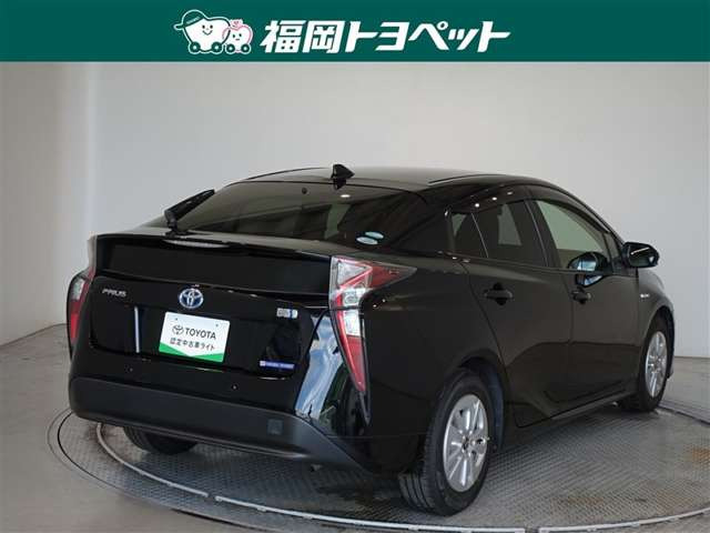 プリウス1.8 S セーフティ プラス