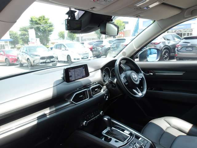 CX-52.5 25S Lパッケージ
