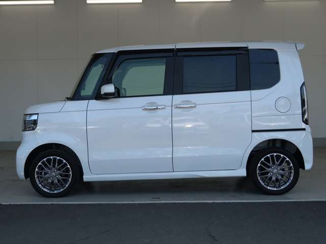 N-BOXカスタムターボ 4WD