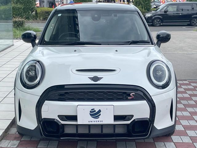 �������x�̃K���X�疌�ŝ����͂������A�㎿�ȃc���E����������B���O����_���J�����؂Ȉ��Ԃ�ی삵�A�F�����E�򉻂�h�~�B�u�e�X�v���b�V���R�[�g�v�A�u�e�v���~�b�T�R�[�g�v���炨�I�т��������܂��B