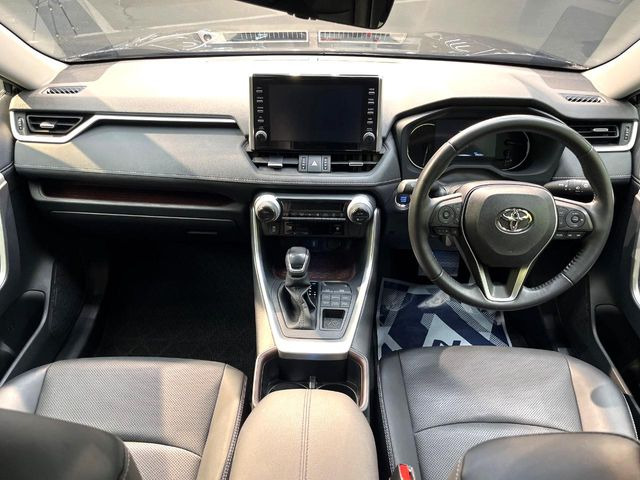 RAV42.0 G 4WD