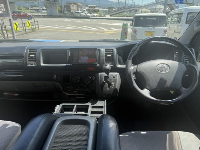 レジアスエース