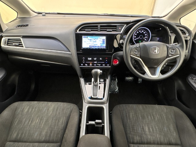 シャトル1.5 G ホンダセンシング 4WD