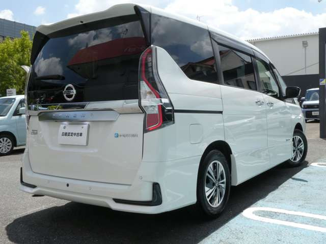 セレナ1.2 e-POWER ハイウェイスターV