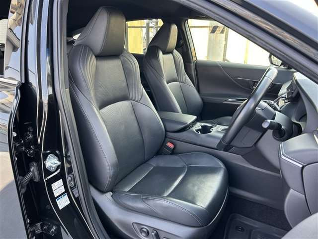 ハリアー2.5 ハイブリッド E-Four Z レザーパッケージ 4WD