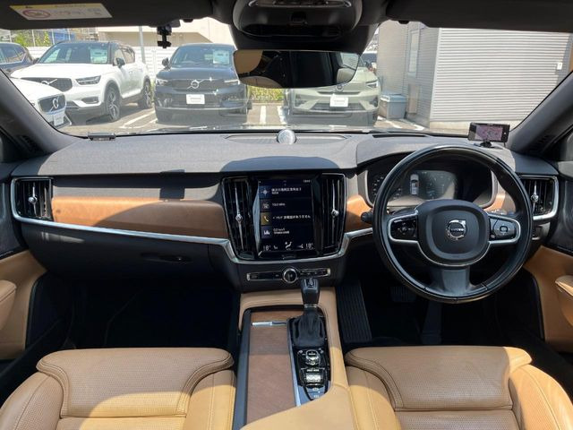 V90T6 AWD インスクリプション 4WD