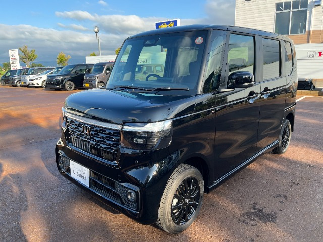 N-BOXカスタムブラック スタイル 4WD