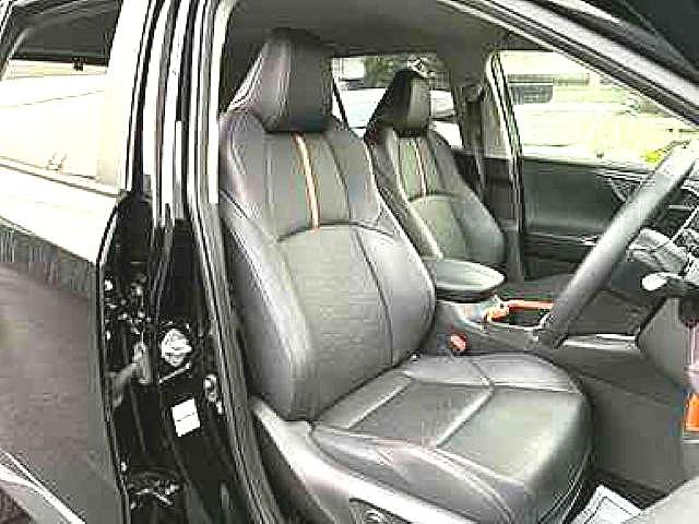 RAV42.0 アドベンチャー 4WD