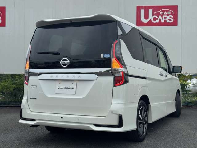 セレナ2.0 ハイウェイスターV