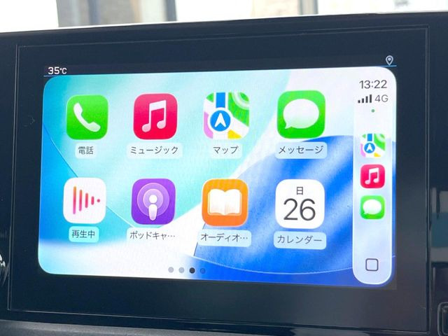 ��Apple Car Play:�X�}�z�Ƃ̗L���ڑ��ŁA�i�r�E�I�[�f�B�I�Đ��ȂǃX�}�z�̃A�v���@�\����ʂł��g����֗��@�\�ł�!