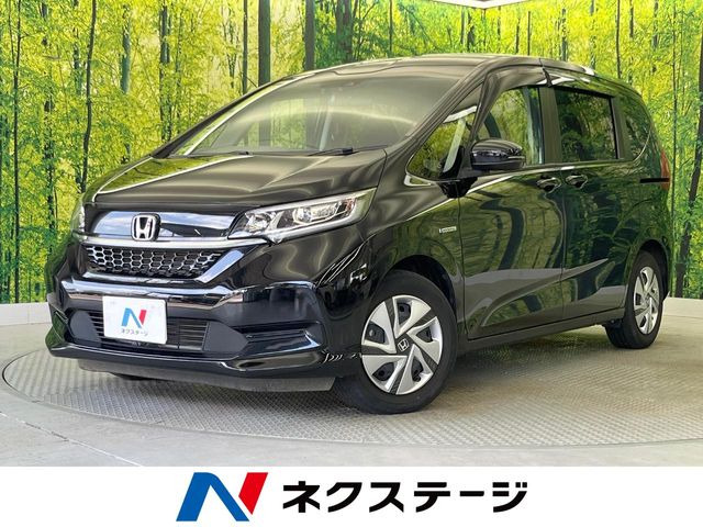 フリードハイブリッド