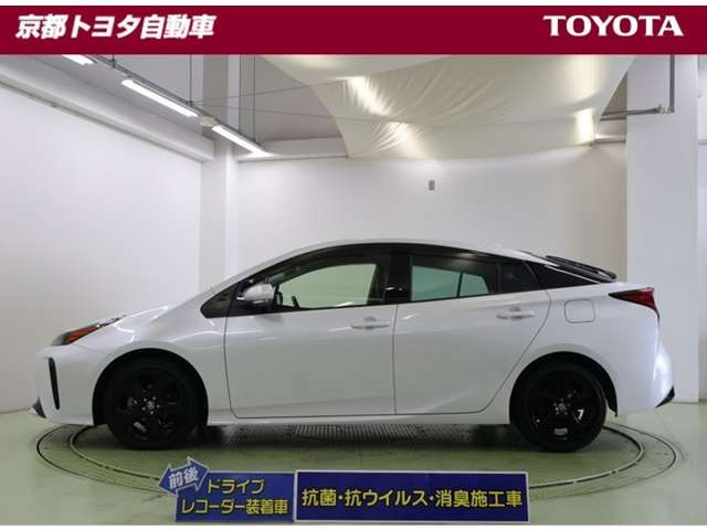 プリウス1.8 S ツーリングセレクション ブラックエディション