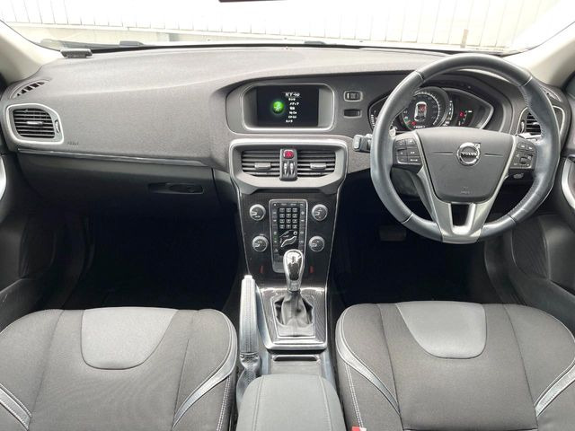 V40D4 モメンタム ディーゼル