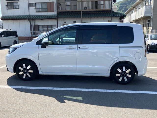 フリード1.5 e:HEV エアー EX