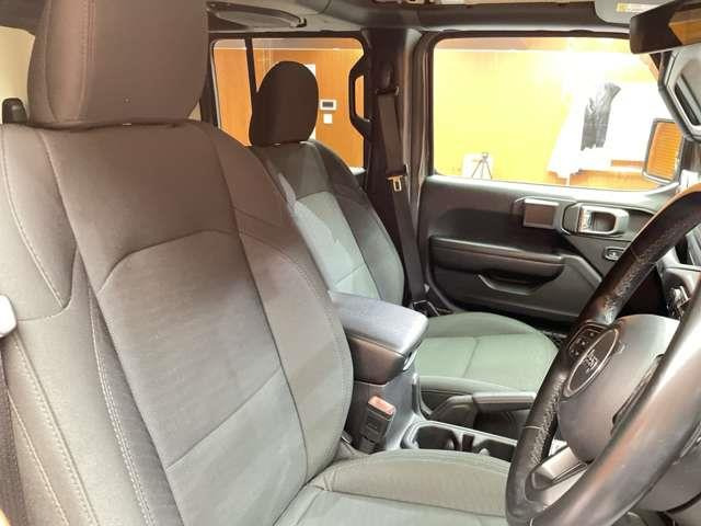 ラングラーアンリミテッド ウイリス 4WD
