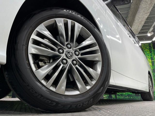 �y����18�C���`�A���~�z�C�[���z�O�ςɃ}�b�`���������A���~�z�C�[���𑕒����Ă���܂��B�e��ЊO�A���~�z�C�[����A�X�^�b�h���X�^�C�����戵�����Ă���܂��B���񂲑��k����������