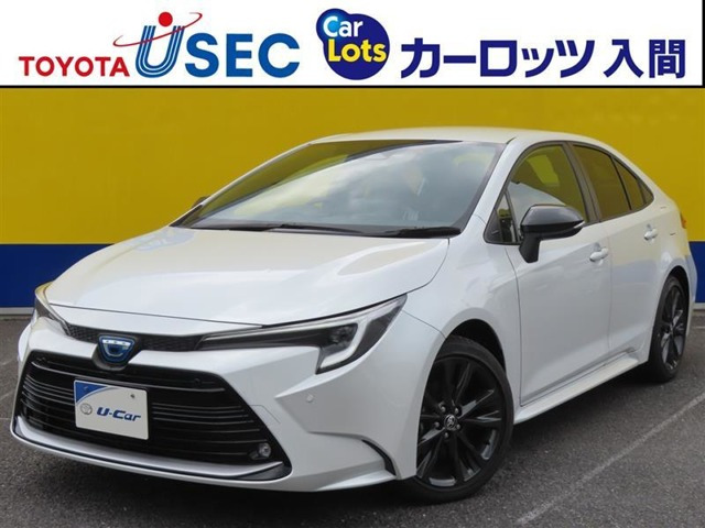 カローラ1.8 ハイブリッド W×B E-Four 4WD