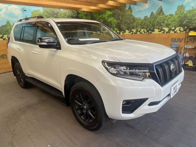�������x�̃K���X�疌�ŝ����͂������A�㎿�ȃc���E����������B���O����_���J�����؂Ȉ��Ԃ�ی삵�A�F�����E�򉻂�h�~�B�u�e�X�v���b�V���R�[�g�v�A�u�e�v���~�b�T�R�[�g�v���炨�I�т��������܂��B