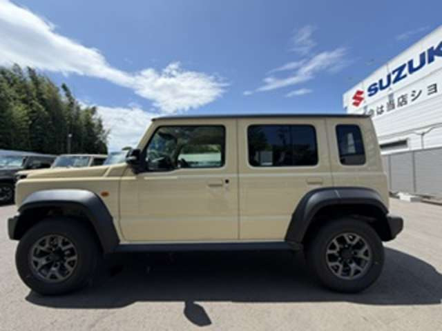 ジムニーノマド1.5 FC 4WD