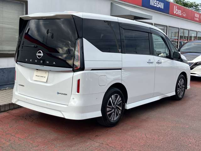 セレナ1.4 e-POWER ルキシオン