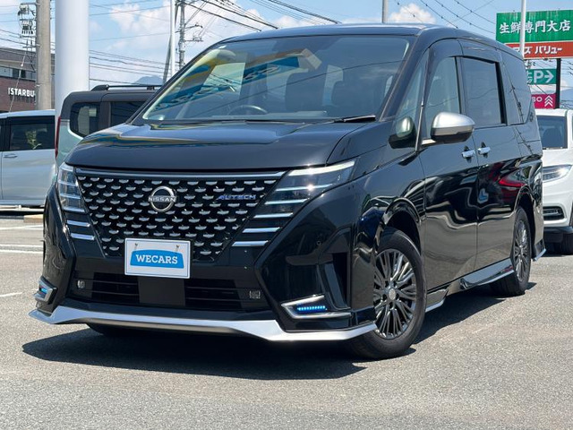 セレナ1.4 e-POWER AUTECH