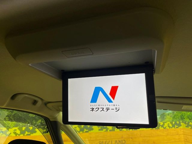 セレナ