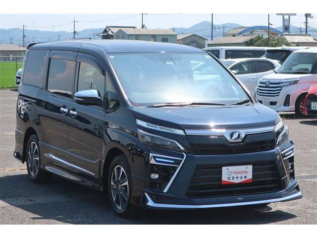 ヴォクシー2.0 ZS 煌