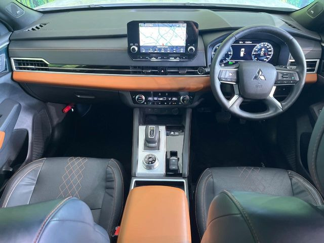 アウトランダーPHEV 2.4 P 4WD