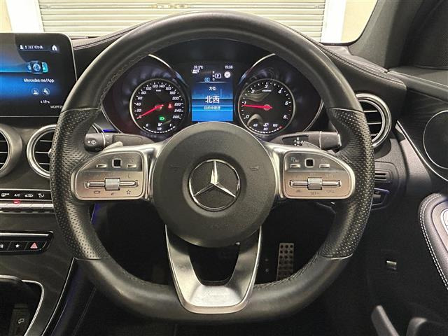 GLCクーペ220d 4マチック AMGライン 4WD