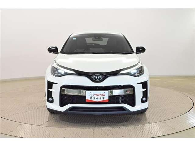 C-HRハイブリッド 1.8 S GR スポーツ