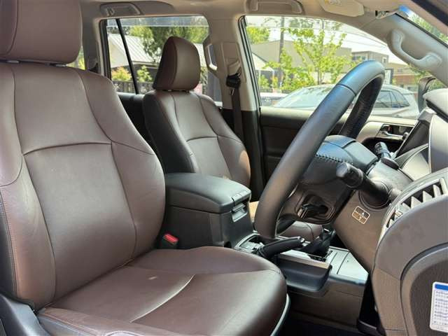 ランドクルーザープラド2.8 TX Lパッケージ ディーゼル 4WD