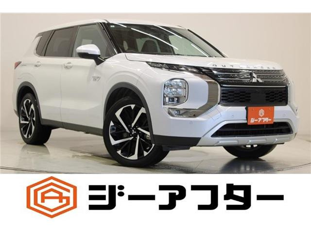 アウトランダーPHEV 2.4 G 4WD