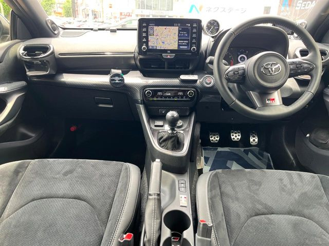 GRヤリス1.6 RZ ハイ パフォーマンス 4WD
