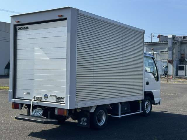 エルフアルミバン