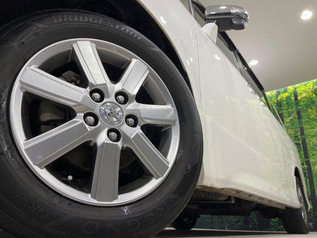 �y����16�C���`�A���~�z�C�[���z�O�ςɃ}�b�`���������A���~�z�C�[���𑕒����Ă���܂��B�e��ЊO�A���~�z�C�[����A�X�^�b�h���X�^�C�����戵�����Ă���܂��B���񂲑��k����������