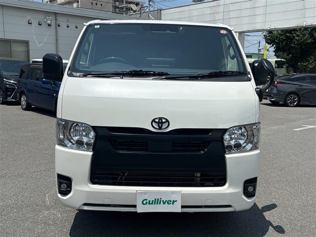 ハイエースバン