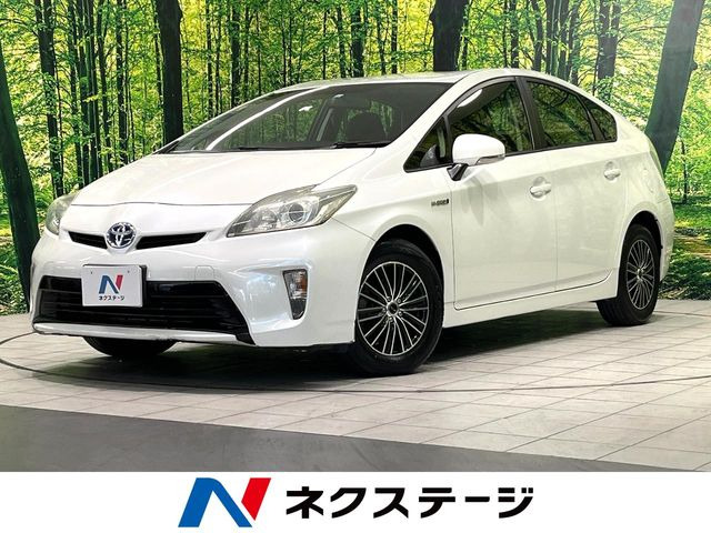 プリウス1.8 S