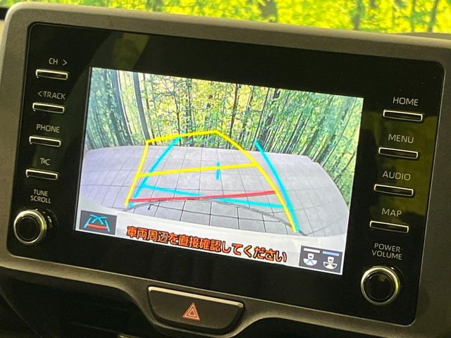 【バックカメラ】駐車時に後方がリアルタイム映像で確認できます。大型商業施設や立体駐車場での駐車時や、夜間のバック時に大活躍!運転スキルに関わらず、今や必須となった装備のひとつです!