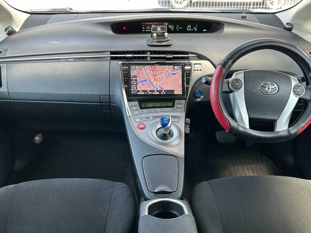 プリウス1.8 S ツーリングセレクション