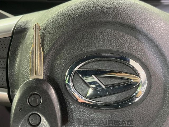 �y�L�[���X�z�������ꂽ�ꏊ����ł��{�^����Ńh�A�̊J���E�{�����ł���̂łƂ��Ă��֗�!�h�A�̌�������ɏ������邱�Ƃ�����܂���