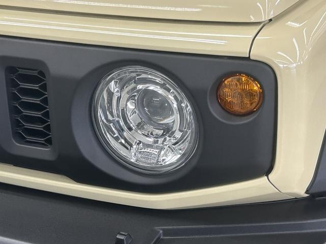 ジムニーシエラ1.5 JC 4WD