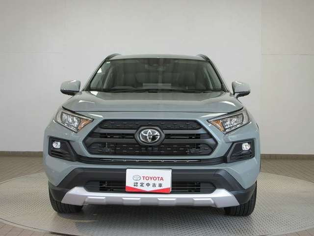 RAV42.0 アドベンチャー 4WD