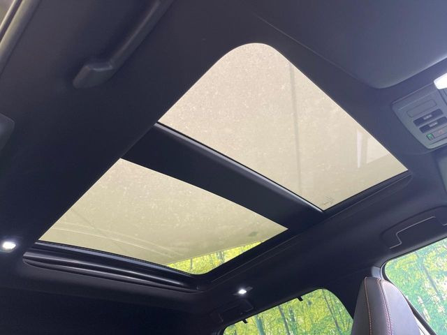 アウトランダーPHEV 2.4 P 4WD